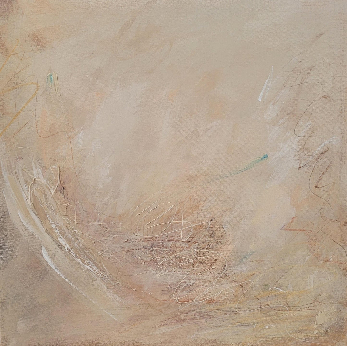 Peinture abstraite beige aux nuances douces, textures chaotiques et traits légers artistiques