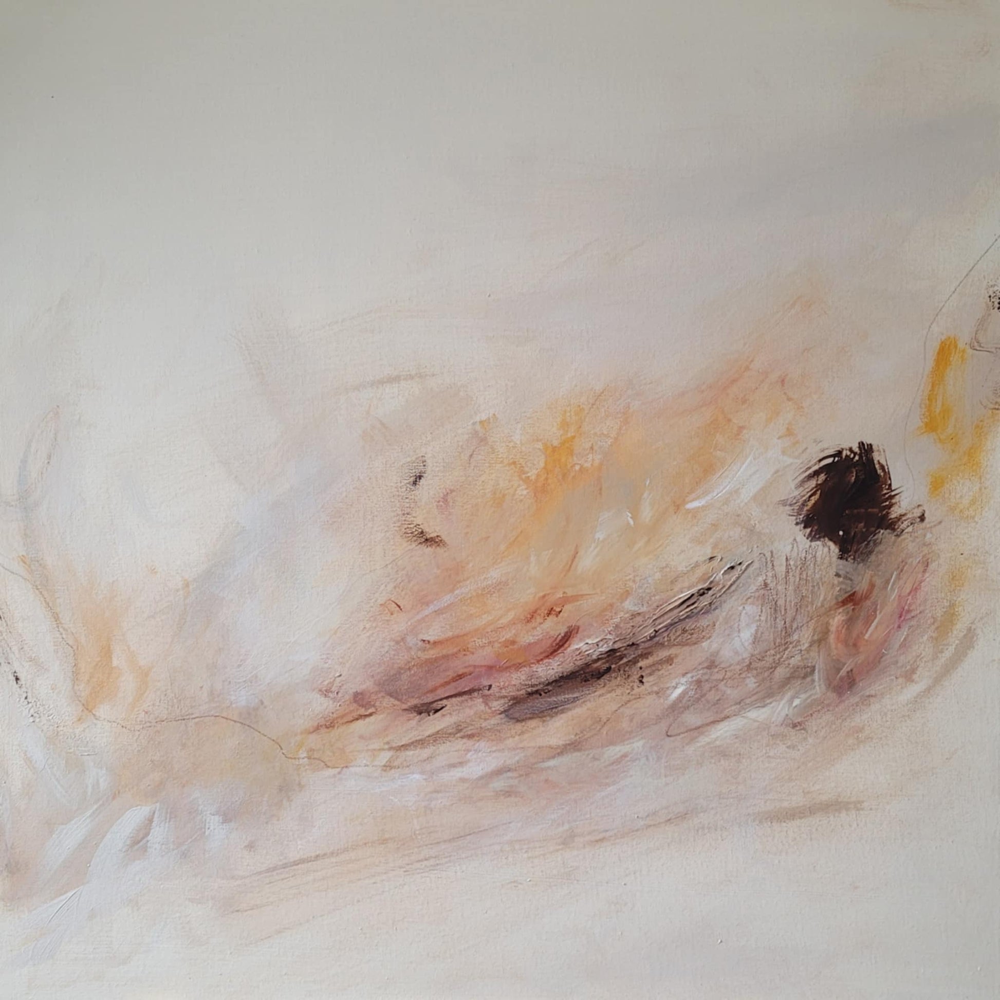 Peinture abstraite, tons doux beige et ocre, évoquant une atmosphère paisible en forêt